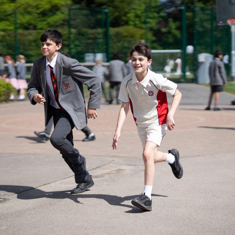 boys running